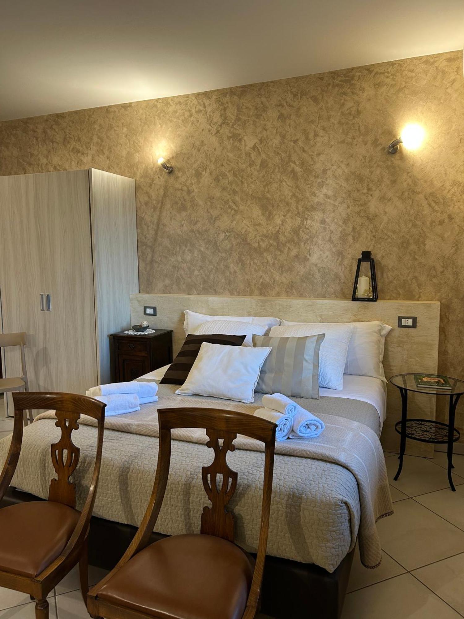 Rocche Di Montexelo - Green Key Apartments & Spa Monticello d'Alba Екстер'єр фото