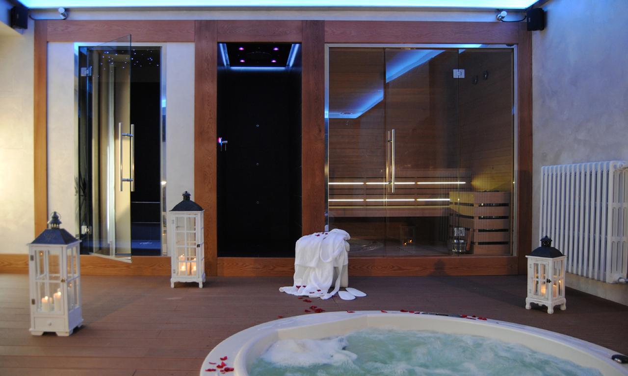 Rocche Di Montexelo - Green Key Apartments & Spa Monticello d'Alba Екстер'єр фото